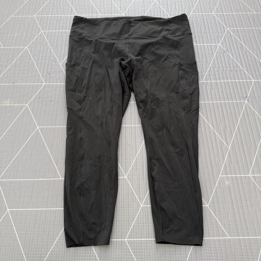 Lululemon Fast & Fr** Tight‎ II 25" *Non-Reflective Nulux 18 Dark Olive LW5BXQS